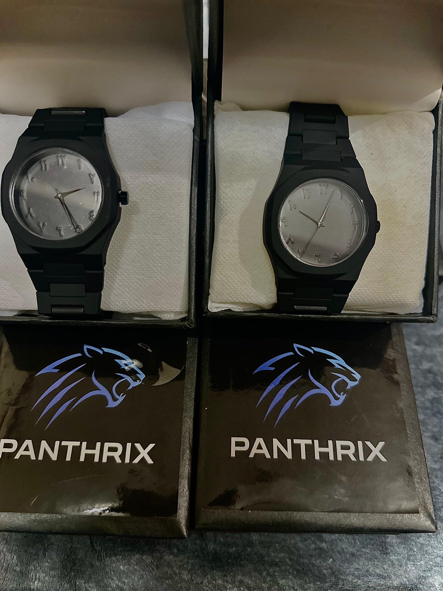 Men & Women’s Black Fiber Watch – Arabic Dial